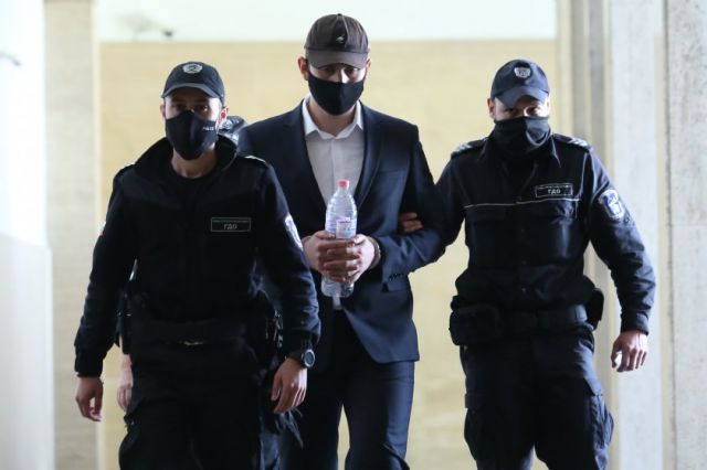  Кристиан Николов още веднъж застана пред съда (СНИМКИ) 