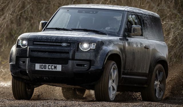  Land Rover не смогва с поръчките на Defender и Plug-In хибриди 