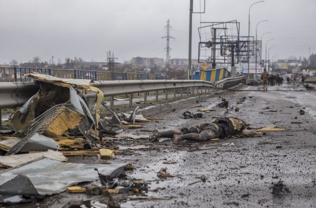 Геноцид в Украйна: Кремъл изтребва украинците СНИМКИ+ВИДЕО