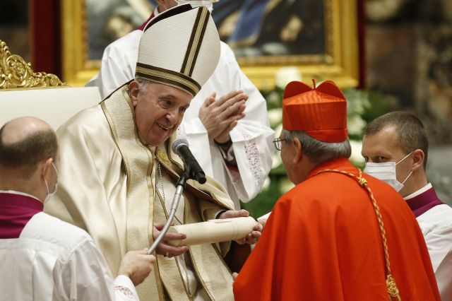  Папа Франциск ръкоположи 13 нови кардинали (СНИМКИ) 