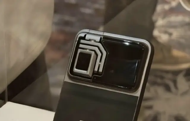 Honor Robot Phone ще влезе в серийно производство през 2026-та