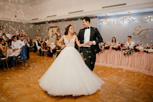 Петя Буюклиева за сватбата на сина си (СНИМКИ) | ФАКТИ.БГ Петя Буюклиева за сватбата на сина си (СНИМКИ)