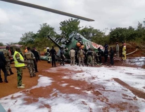 Българин е загинал след инцидент с военен хеликоптер в Кот д