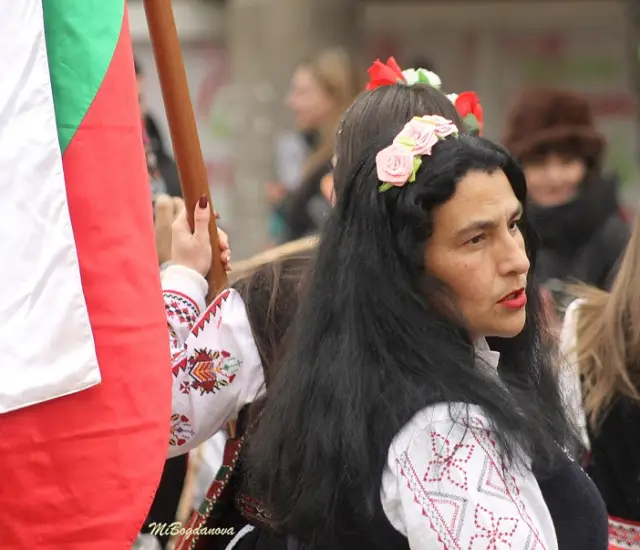 Най-добрите групи на Сурва 2026 ще дефилират днес (СНИМКИ)