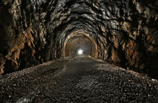 Пловдивският Индиана Джоунс: Тайнствен тунел свързва Родопите с Румъния