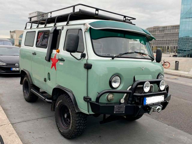  Продава се УАЗ-ка, осъвременена от германци и отговаряща на стандарта Euro 6 