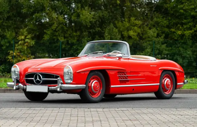  Продават се шест неповторими Mercedes-а 