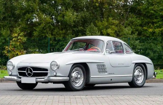  Продават се шест неповторими Mercedes-а 