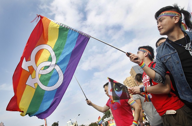 Тайван отхвърли еднополовите бракове