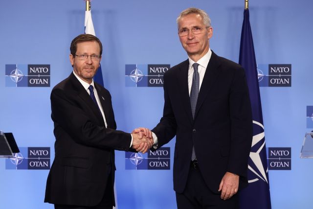НАТО си партнира с Израел, а Министерството на отбраната на България 