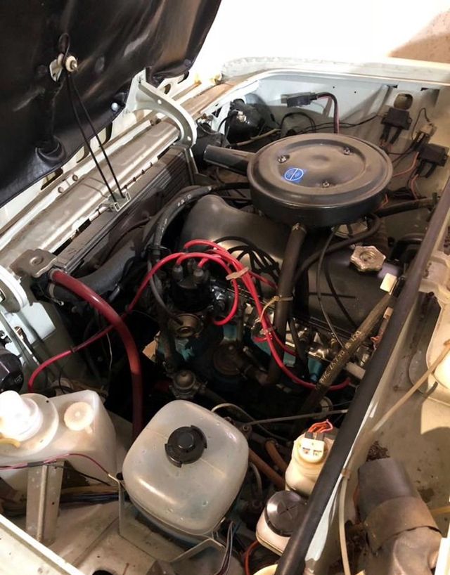  Продава се Lada шестица на 46 километра 