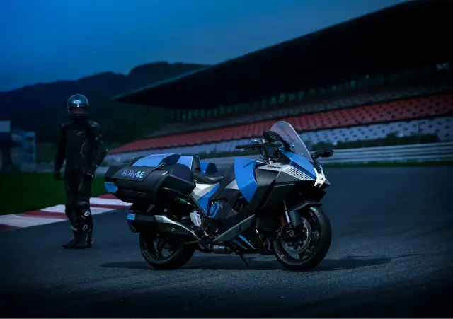 Kawasaki показа водороден мотоциклет - 2