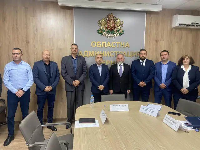 Ръководството на Електрохолд показа целите за развиване на мрежата и обслужването на клиенти в област Перник