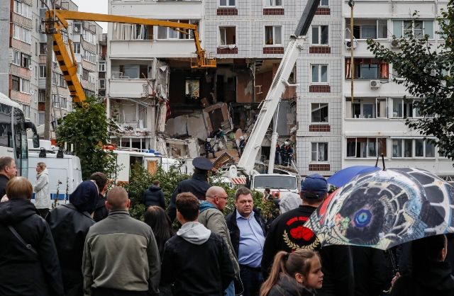  Експлозия в жилищен блок в Русия взе жертви (СНИМКИ + ВИДЕО) 