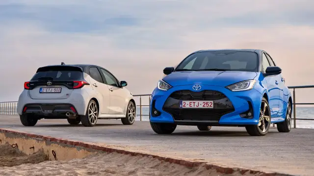 Toyota Yaris минава на ток, но в края на това десетилетие