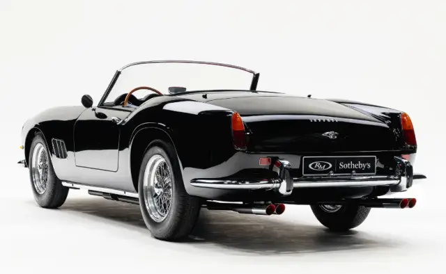 66-годишното Ferrari бе продадено за рекордните 14 милиона евро