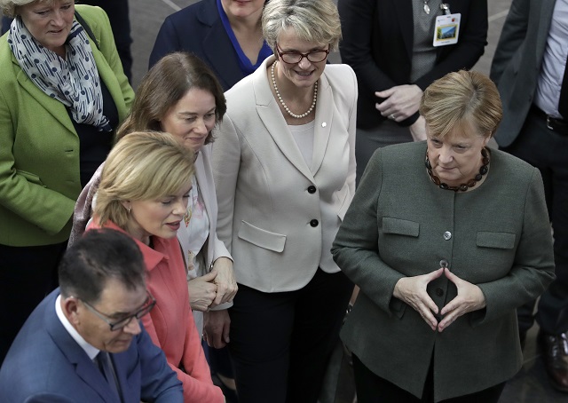 Наследник на Меркел: Ще ударя по "Алтернатива за Германия"