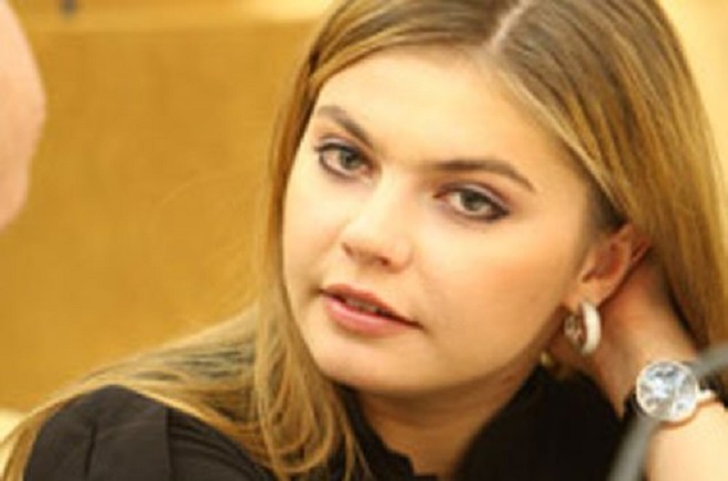 10-те най-красиви жени в политиката