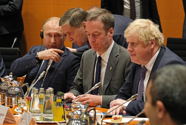 Кремъл: Срещата между Путин и Джонсън беше конструктивна