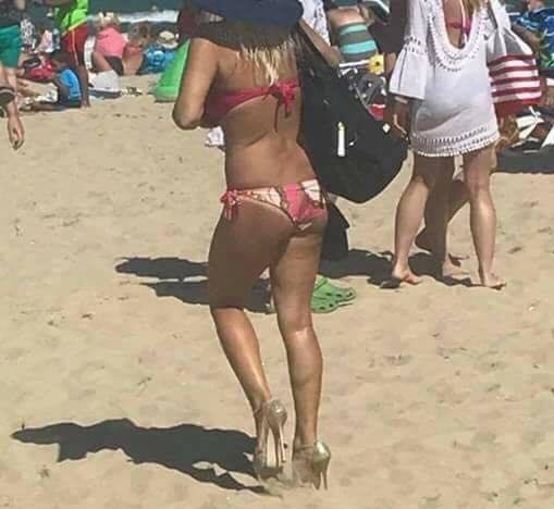 С токчета на плажа?