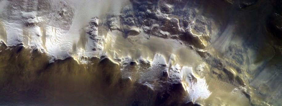 Първата изумителна СНИМКА на леда на Марс