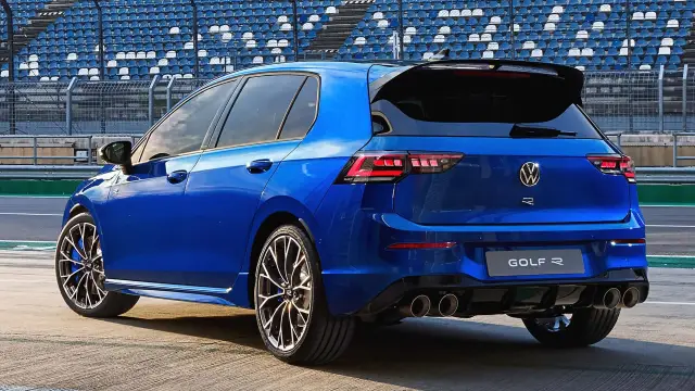  Дебют за новия наточен Golf R - 2 