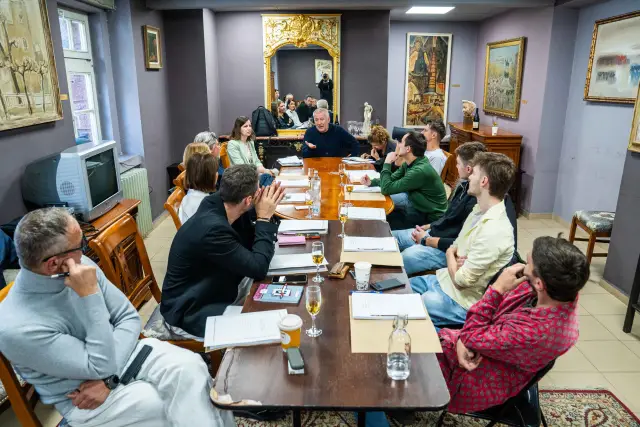 Деян Донков ще играе с новия мъж на Радина Кърджилова на сцената на Народния театър - 2