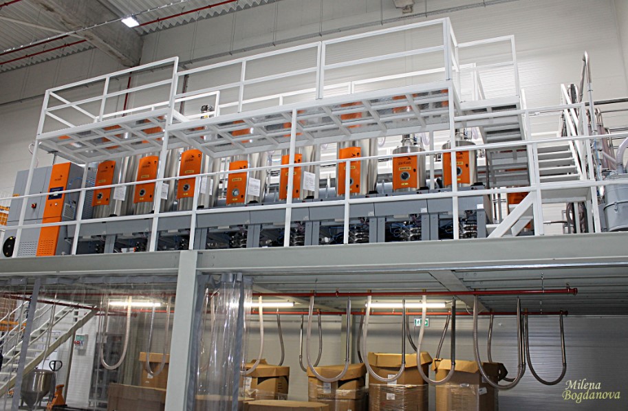 Как ще се правят задните светлини на колите (СНИМКИ)