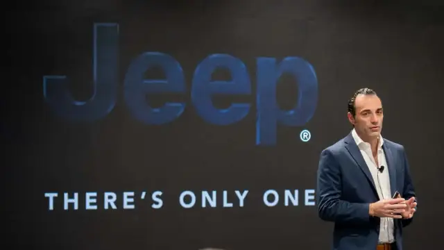 Стана ясно кой наследява Карлос Тавареш като началник на Stellantis