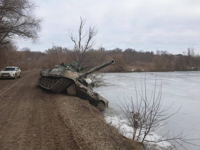 Огромни загуби за руските нашественици  в Тростянец (СНИМКИ)