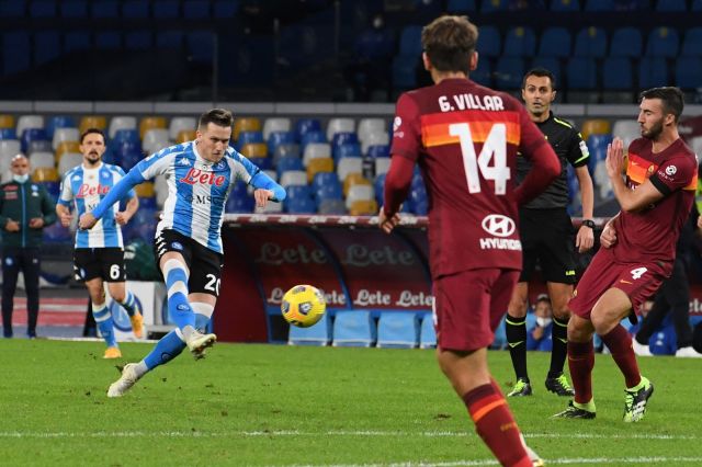  Наполи съкруши Рома в памет на Марадона (ВИДЕО) 