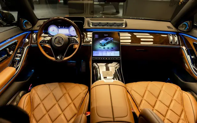  Една численост от неповторимия Mercedes-Maybach S 680 V12 Edition е в България - 2 