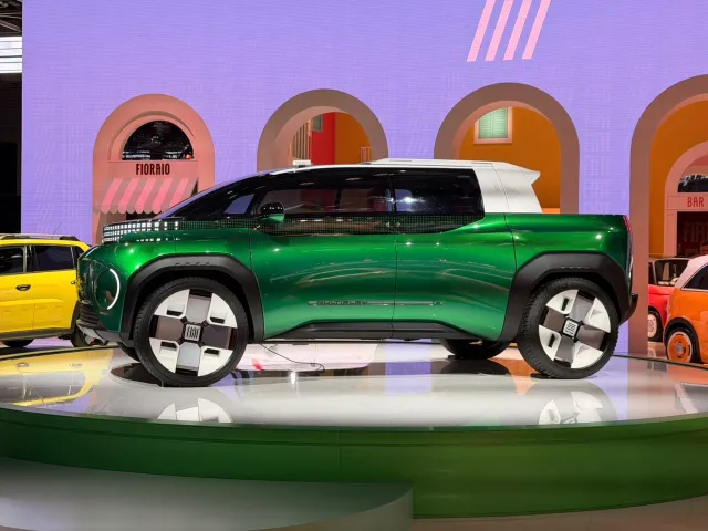 Fiat Multipla вече има наследник | ФАКТИ.БГ Fiat Multipla вече има наследник