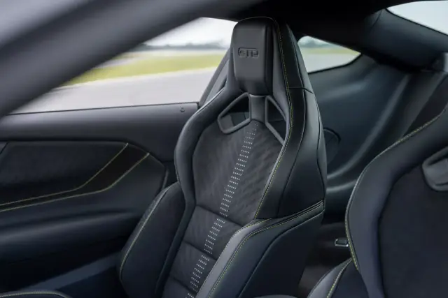 Това е най-бруталният Mustang излизал в миналото от цех на Ford