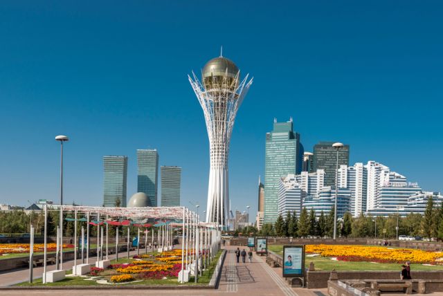 Дъщерята на Назарбаев може да продадe дела си в Народната банка на Казахстан