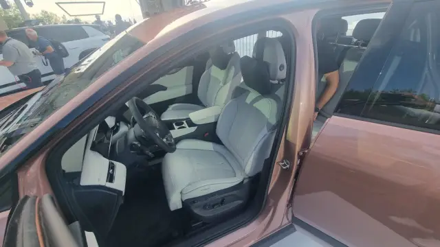 Запознаваме ви първи с новия флагман на Skoda (ВИДЕО)