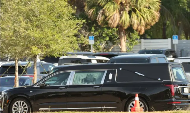 Погребаха Хълк Хоган с частна гала във Флорида