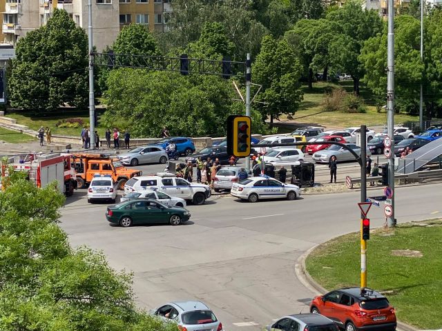 Вежди Рашидов е с тежки наранявания след катастрофа в София