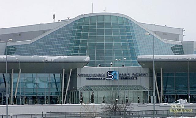 Полетите на летище „София“ почти спряха