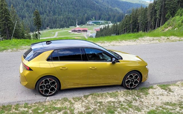 Тествахме новата Astra на Opel (вижте и БГ цените ѝ)