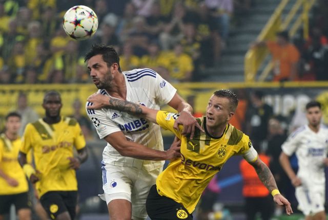  Борусия Дортмунд потегли с класическа победа в Шампионска лига 