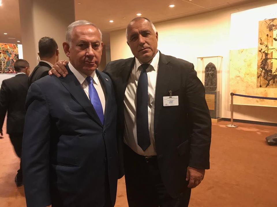 Премиерът разговаря с Абас и Нетаняху (ВИДЕО + СНИМКИ)