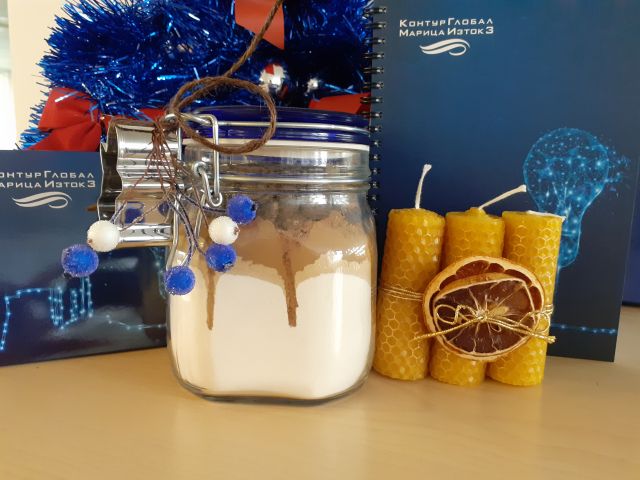 `Международен