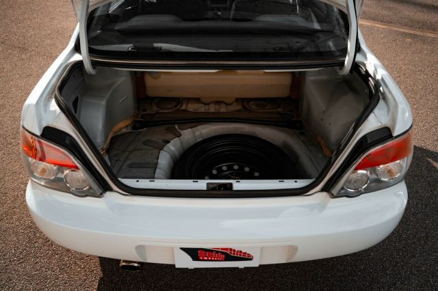  Защо тази Impreza с стоманени джанти е толкоз специфична? 