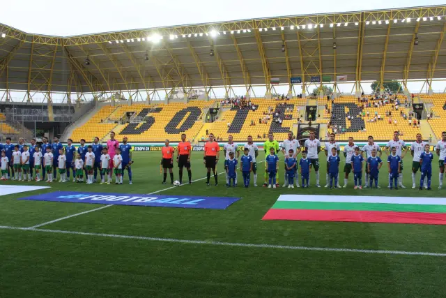 България с тъждество против Къпър в контрола