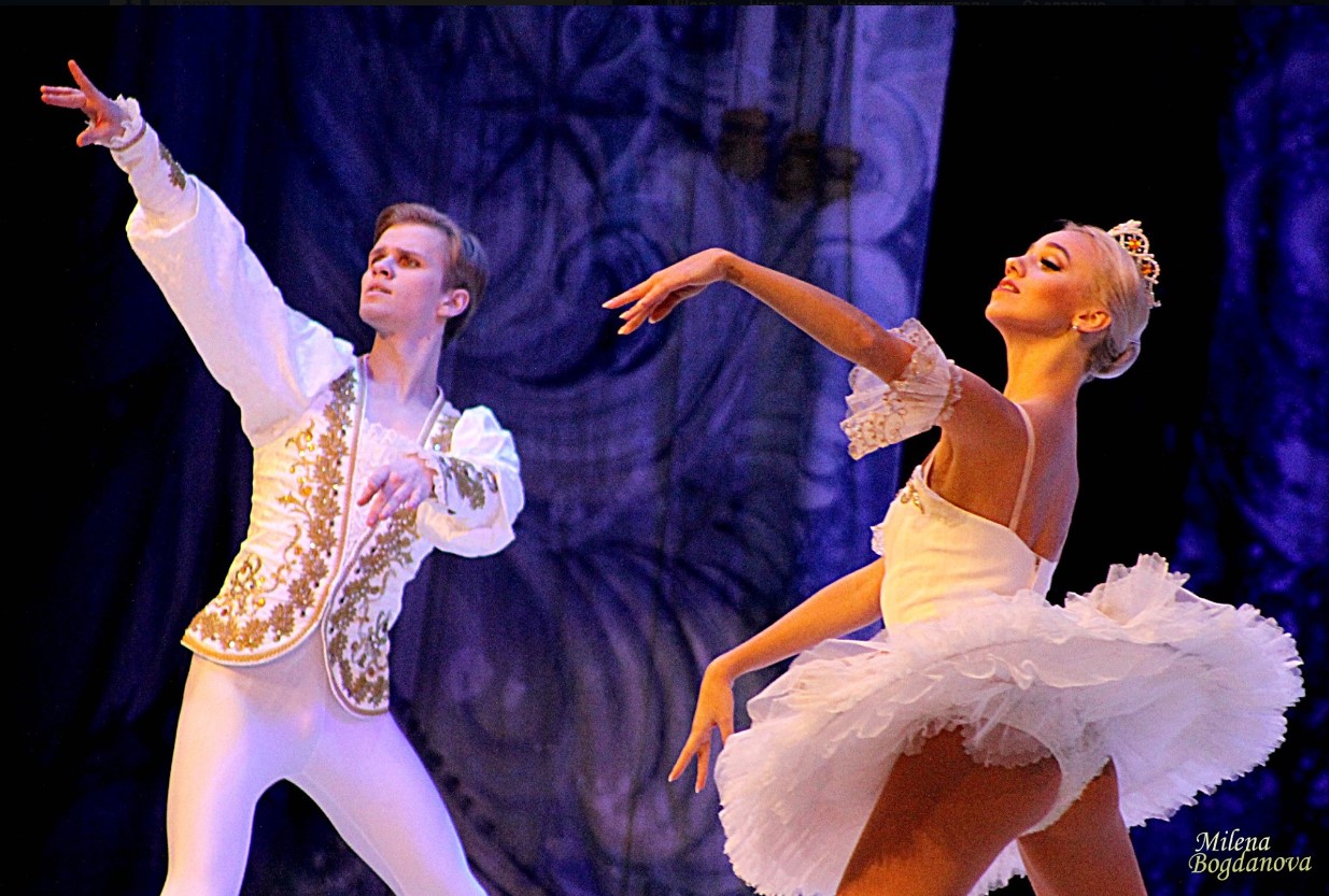 Най-красивият балет посети България (СНИМКИ)