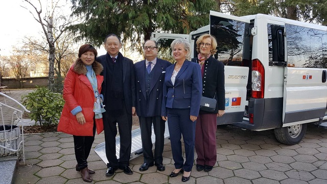 Тайван помогна да се дари микробус на медико-социалния дом в Бузовград