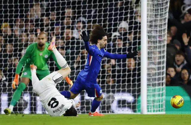 Челси загуби в лондонско дерби и продължи пътя надолу