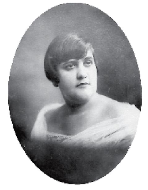  Коя е българската Коко Шанел? 