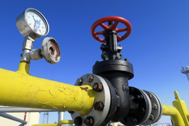 Русия заплаши да намали доставките на газ и през Украйна